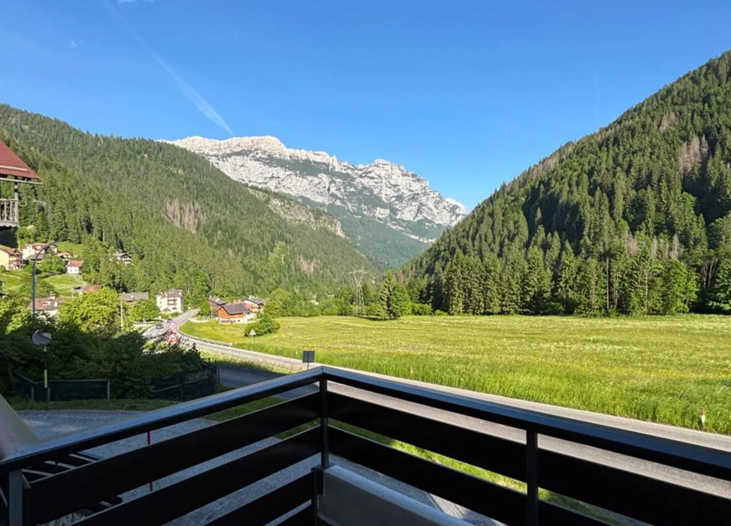 Il Cirmolo Daire Canale dʼAgordo
